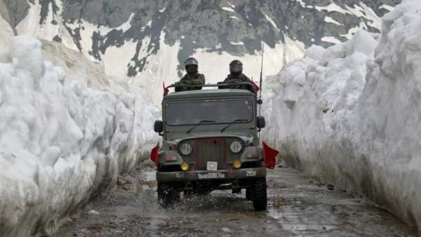 பதற்றத்தை அதிகரிக்கும் சீனா? இந்திய எல்லையான அக்சாய் சினில் நெடுஞ்சாலை அமைக்க திட்டம்?