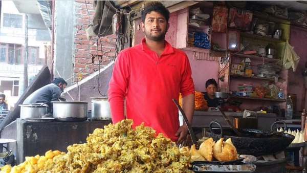 வேலையில்லா திண்டாட்டத்தை குறைக்க பக்கோடா போடலாம்! மாணவரின் விபரீத ஆய்வு.. முடிவு என்ன தெரியுமா ?