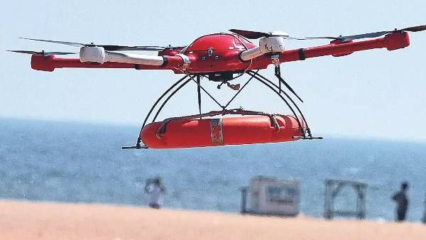 மேலே பாருங்க.. மெரினா பீச்சில் வானில் பறப்பது என்ன.. சென்னை காவல்துறை அதிரடி.. சபாஷ் நடவடிக்கை