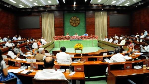நாடாளுமன்ற கூட்டத் தொடர்.. அமைச்சர் நிர்மலா, ஜெய்சங்கர் தலைமையில் அனைத்து கட்சி கூட்டம்