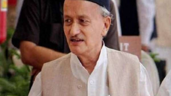 குஜராத்தியர்கள் இல்லாவிட்டால் பணமே இருக்காது.. வாய்கொடுத்து வம்பில் சிக்கிய மகாராஷ்டிரா ஆளுநர்