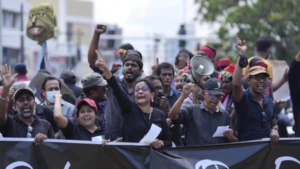 கொடுங்கோல் ராஜபக்சேக்களாக உருமாறிய ரணில் விக்கிரமசிங்கே-கொழும்பு அடக்குமுறைக்கு உலக நாடுகள் கண்டனம்