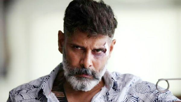 விபூதியை தவிர்த்த சியான் விக்ரம்! இது ஒரு பிரச்சினையாங்க? ‘சைக்கோத்தனம்’ பொங்கியெழும் நெட்டிசன்கள்!