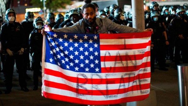 கறுப்பின மக்களைத் தொடர்ந்து இந்தியர் மீதும் இனவெறி தாக்குதல்.. அமெரிக்காவில் கொடுமை! என்ன நடக்கிறது?