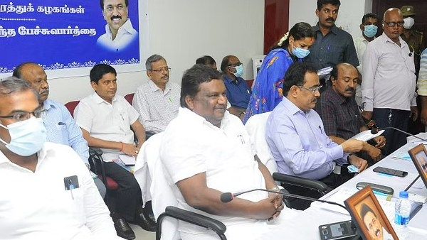 ஊதிய உயர்வு ஒப்பந்தம்.. அதிமுக ஆட்சியில் தொடங்கப்பட்டு திமுக ஆட்சியில் உடன்பாடு: அமைச்சர் சிவசங்கர்