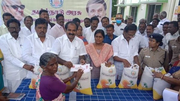 7 வருவாய் கிராமங்கள்! 813 குடும்பங்கள்! தலா ரூ.4800 நிவாரணத் தொகை வழங்கிய முதலமைச்சர் ஸ்டாலின்!