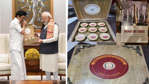 தமிழ்நாட்டின் தானியங்கள்! பிரதமர் மோடிக்கு முதல்வர் ஸ்டாலின் அளித்த ஸ்பெஷல் பரிசுப் பெட்டகம்!