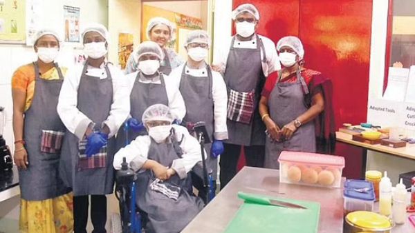 வாழ நினைத்தால் வாழலாம்.. வழியா இல்லை பூமியில்!.. கோட்டூர்புரத்தில் மாற்றுத்திறனாளிகள் நடத்தும் கஃபே!