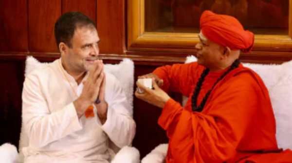 2 சிறுமிகளுக்கு பாலியல் தொல்லை.. ராகுல் காந்தி தீக்சை பெற்ற கர்நாடக மடாதிபதி மீது போக்சோ வழக்கு!