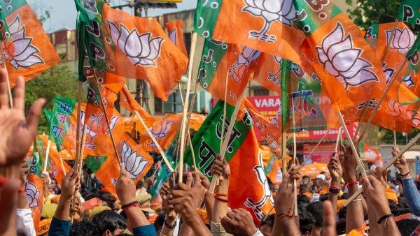 மகாராஷ்டிரா, பீகார்.. அடுத்து புதுச்சேரி?பகீர் கிளப்பும் அரசியல் விமர்சகர்கள்..பாஜகவின் பிளான் என்ன?