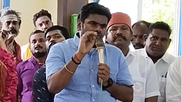 ஆளுநர் ரவி - ரஜினி சந்திப்பை அரசியலாக்குகின்றனர்..இருப்பிடத்தை காட்டவே விமர்சனம்.. அண்ணாமலை பதிலடி!