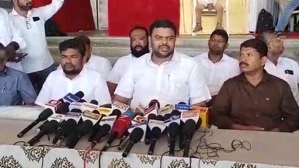 மக்களுக்கான அரசா? அதானிக்கான அரசா? என்று தெரியலை.. பாஜக ஒரு ஜிஎஸ்டி அரசு.. நெல்லை முபாரக் விமர்சனம்!