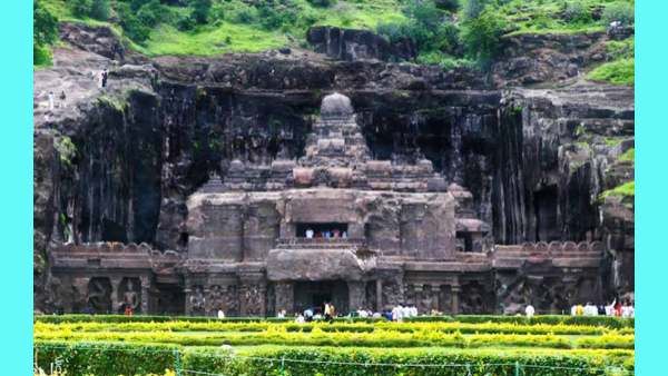 எல்லோரா குகைக்குள் என்ன நடக்கிறது.. புது புது மாற்றங்கள்.. முதல் நினைவுச் சின்னமாக மாறுகிறதா?