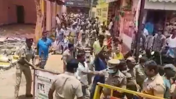 நீர் நிலைகளை ஆக்கிரமிப்புகளை அகற்ற எதிர்ப்பு.. தீக்குளிக்க முயன்ற மக்கள்.. விருத்தாசலத்தில் பரபரப்பு