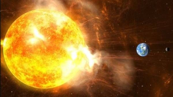 சூரிய வளிமண்டல துளை.. பூமியை நோக்கி சீறி வரும் 