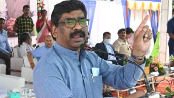 ”என் உடம்பில் கடைசி சொட்டு ரத்தம் உள்ள வரை பாஜகவை எதிர்த்து போராடுவேன்” ஹேமந்த் சோரன் ஆவேசம்! 