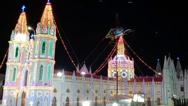 வேளாங்கண்ணி புனித ஆரோக்கிய மாதா பேராலய திருவிழா இன்று கொடியேற்றம்..செப்.7ல் பெரிய தேர் பவனி