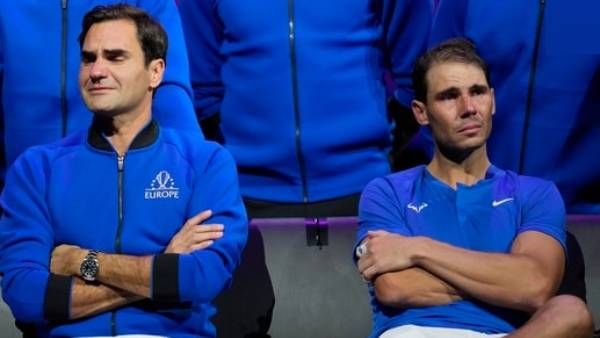 ஃபெடரருக்காக கண் கலங்கிய நடால்.. #Fedal இணையத்தை கலக்கும் மீம்ஸ்!