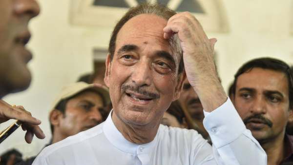 உள்ளதும் போச்சு.. குலாம் நபி ஆசாத்துக்கு ஆதரவாக காஷ்மீரில் 20 காங்கிரஸ் தலைவர்கள் விலகல்