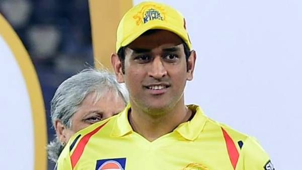 ''நல்ல வேளை தோனி ஐபிஎல்-இல் இருந்து ஓய்வு பெறல''.. சென்னை ரசிகர்கள் குஷி!