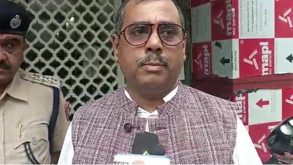 பட்டியலின மக்கள் மதம் மாறினால் எஸ்சி இல்லை! சாதி சான்றிதழ் செல்லாது! அதிரடியாய் சொன்ன அருண் ஹால்தர்!