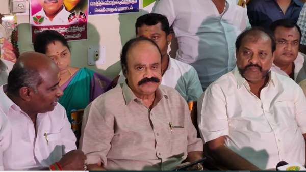 புத்தி தடுமாற்றத்தில் எடப்பாடி.. ஜெயலலிதாவுக்கே துரோகம்..! புது குண்டை போடும் பெங்களூர் புகழேந்தி