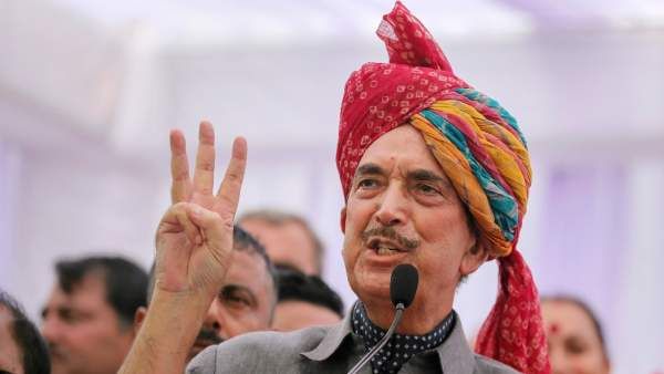 அவ்வளவு தான்! இனி யார் நினைச்சாலும் காஷ்மீருக்கு சிறப்பு அந்தஸ்து கிடைக்காது.. குலாம் நபி ஆசாத் பரபர