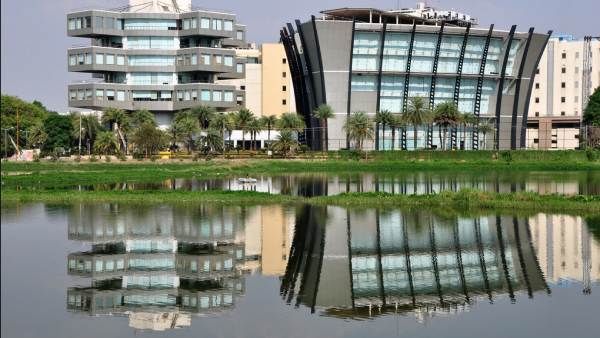 ஆமா நாங்கதான் ஆக்கிரமிப்பு செய்துள்ளோம்.. ஒப்புக்கொண்ட பெங்களூர் டெக் பார்க்.. பாயும் 