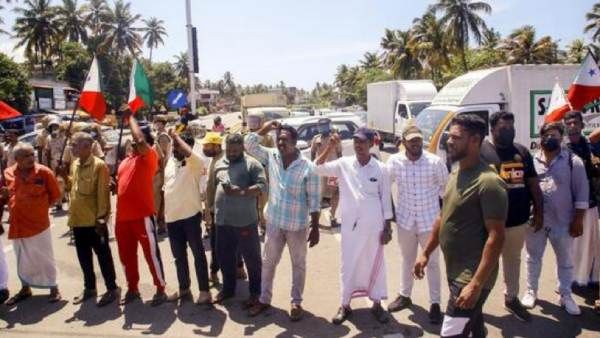 என்ஐஏ சோதனையை கண்டித்து கேரளாவில் பாப்புலர் ஃபிரண்ட் ஆப் இந்தியா பந்த்.. பஸ் கண்ணாடிகள் உடைப்பு