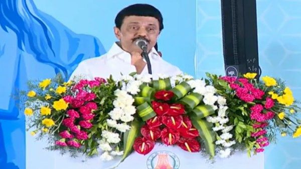 முதல்வர் ஸ்டாலின் சொன்ன ‘ஆட்டுக்குட்டி’ கதை.. ஆரவாரம் செய்த மாணவிகள்.. ‘கருணாநிதி சொன்னது- இது கடமை’