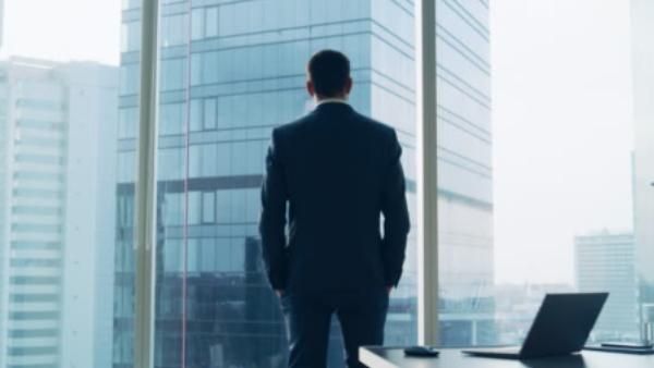 உலக பொருளாதாரம் சரிந்தாலும் இந்திய பெரும் பணக்காரர்களுக்கு பாதிப்பே கிடையாதாம்.. வெளியான பரபர சர்வே