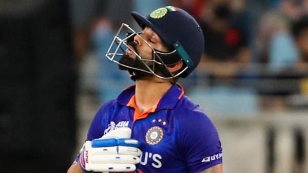 1020 நாள் வனவாசம்! சோகம்! கோபம்! டிப்ரஷன்! கோலி முகத்தில் அந்த சிரிப்பு.. செஞ்சுரி அடித்தது எப்படி?