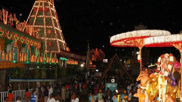 17 ஆண்டாக சேலம் பக்தர் அலைகழிப்பு.. திருப்பதி தேவஸ்தானத்திற்கு ரூ 45 லட்சம் அபராதம் விதித்த கோர்ட்