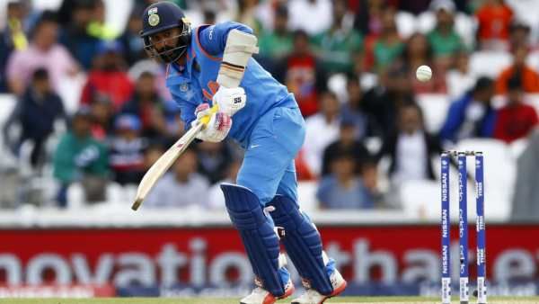 கலாய்த்த கம்பீர்.. பேட்டால் பதிலடி கொடுத்த 