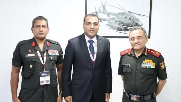 சீன ராணுவ குவிப்புக்கு சிவப்பு கம்பளம் தந்த இலங்கை குஜராத் பாதுகாப்பு கண்காட்சியில் பங்கேற்பு!