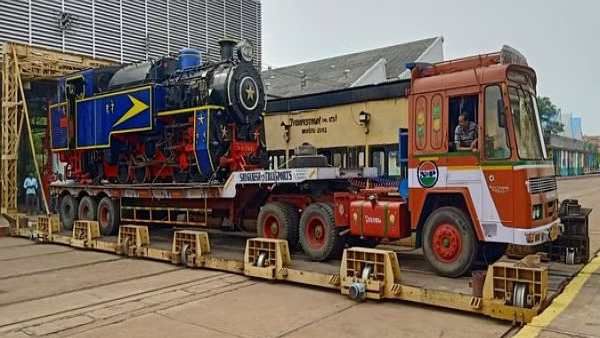 பொன்மலையில் உருவான நவீன ரயில் எஞ்சின் - ஊட்டி மலை ரயில் சேவைக்கு அனுப்பி வைப்பு!