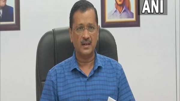 ’லட்சுமி’ படத்தை அச்சிட்டால் ரூபாய் மதிப்பு உயரும்.. பொருளாதாரத்தை உயர்த்த கெஜ்ரிவாலின் புதிய ஐடியா!