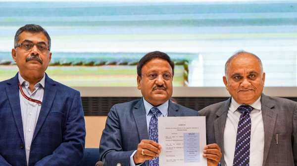 விதிமீறல் இல்லை.. குஜராத்துக்கு தேர்தல் தேதி அறிவிக்காதது ஏன்? இந்திய தலைமை தேர்தல் ஆணையர் விளக்கம்