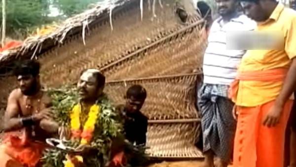 சுடுகாட்டுக்குள் 6 அடி பள்ளத்தில்.. 21 நாட்கள் விரதம்.. களைக்கட்டும் தசரா பண்டிகை.. விசித்திர பழக்கம்