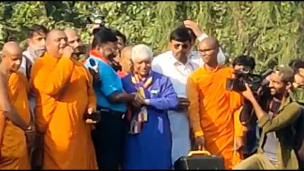 பவுத்தம் தழுவிய ராஜேந்தி பாலுக்கு பாராட்டு.. டெல்லியில் ஜாதி ஒழிப்பு பேரணியில் பங்கேற்ற திருமாவளவன்