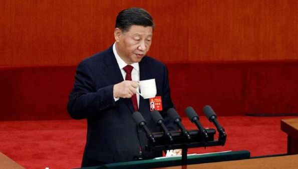 ஆக்ரோஷமாக பேசிய ஜி ஜின்பிங்.. நடுவில் வந்த தொந்தரவு! டக்குனு அவர் செஞ்ச காரியம்! கிளம்பிய விவாதம்