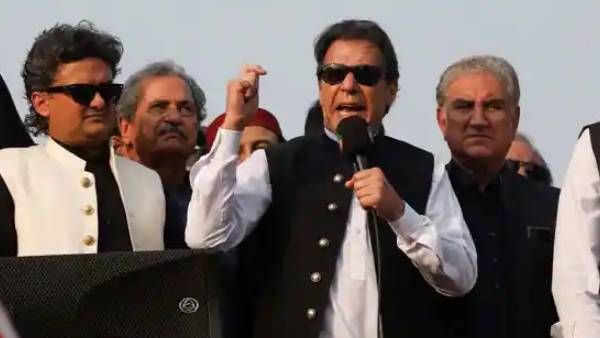 இம்ரான் கானை துளைத்த துப்பாக்கி குண்டு.. இந்தியாவின் ‛‛ரியாக்சன்’’ என்ன தெரியுமா? இதோ விபரம்