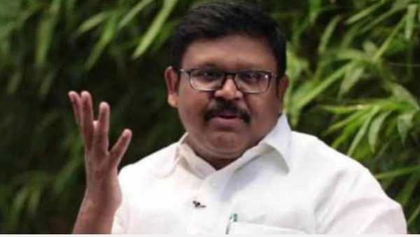 ஆஹா வந்துட்டார்ல... அதிமுக மெகா கூட்டணிக்கு ஒரு சிக்ஸர் என ட்வீட் போட்டு கொண்டாடிய வைகை செல்வன்!