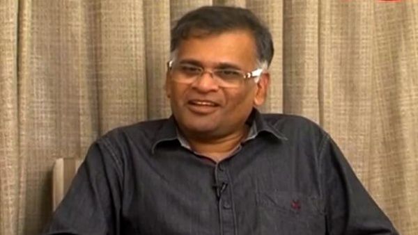 Furniture-ன்னா அறைகலன்- கண்டுபிடிச்சதே நான்..எழுத்தாளர் ஜெயமோகனால் சோசியல் மீடியாவில் யுத்தம்!