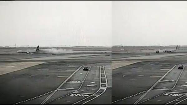 டேக் ஆப் செய்யும் போது 'டிரக்' மீது மோதி விபத்து.. தீப்பிடித்த விமானம்.. பதறிய பயணிகள்! 2 பேர் பலி