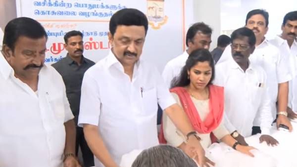 கனமழை பாதிப்பு.. கொளத்தூர் தொகுதிக்கு திடீர் விசிட்.. கொசுவலை வழங்கிய முதல்வர் மு.க.ஸ்டாலின்!