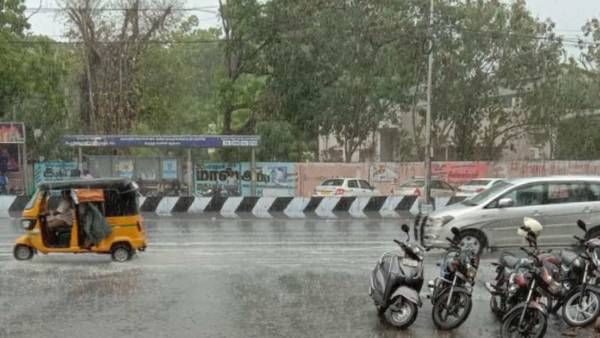 சென்னைக்கு ரெஸ்ட்.. கடலூருக்கு ஷிப்ட்.. வெளுத்து வாங்கும் கன மழை.. சூழ்ந்த வெள்ளம்