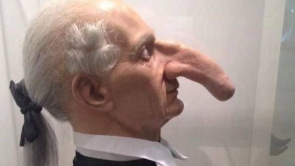 வாவ்! உலகின்நீளமான மூக்கு.. கின்னஸ் சாதனையில் இடம்பெற்ற வில்லியம் வெட்டர்ஸ்.. யார் இந்த ஐரோப்பியர்?