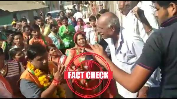  ஷாக்! குஜராத் பிரசாரத்தில் பாஜக வேட்பாளருக்கு செருப்பு மாலை? தீயாக பரவும் வீடியோ.. உண்மை என்ன