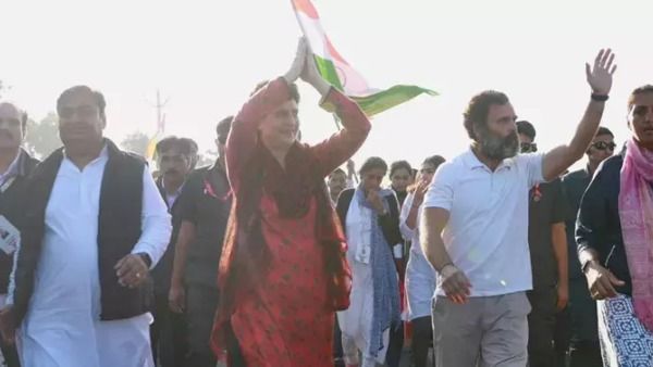 ப்பா..! 100-வது நாளை எட்டியது ராகுலின் 'பாரத் ஜோடா' யாத்திரை.. கொண்டாட்டத்தில் காங்., தொண்டர்கள்!